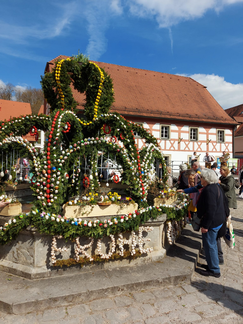 Osterbrunnen1