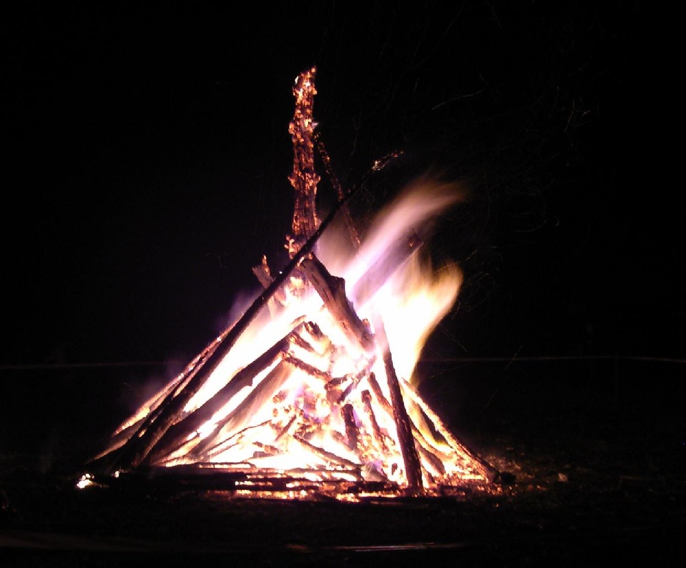 Osterfeuer 07