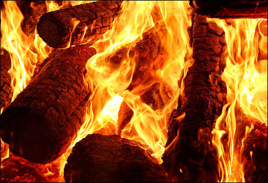 Osterfeuer   -1-