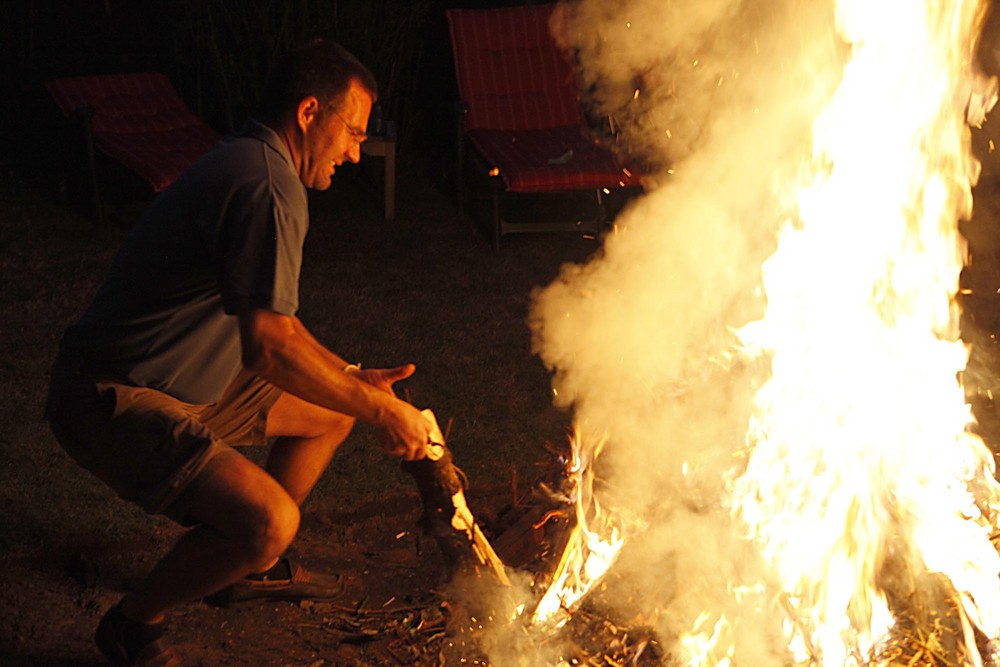 Osterfeuer 1 : Der Einheizer