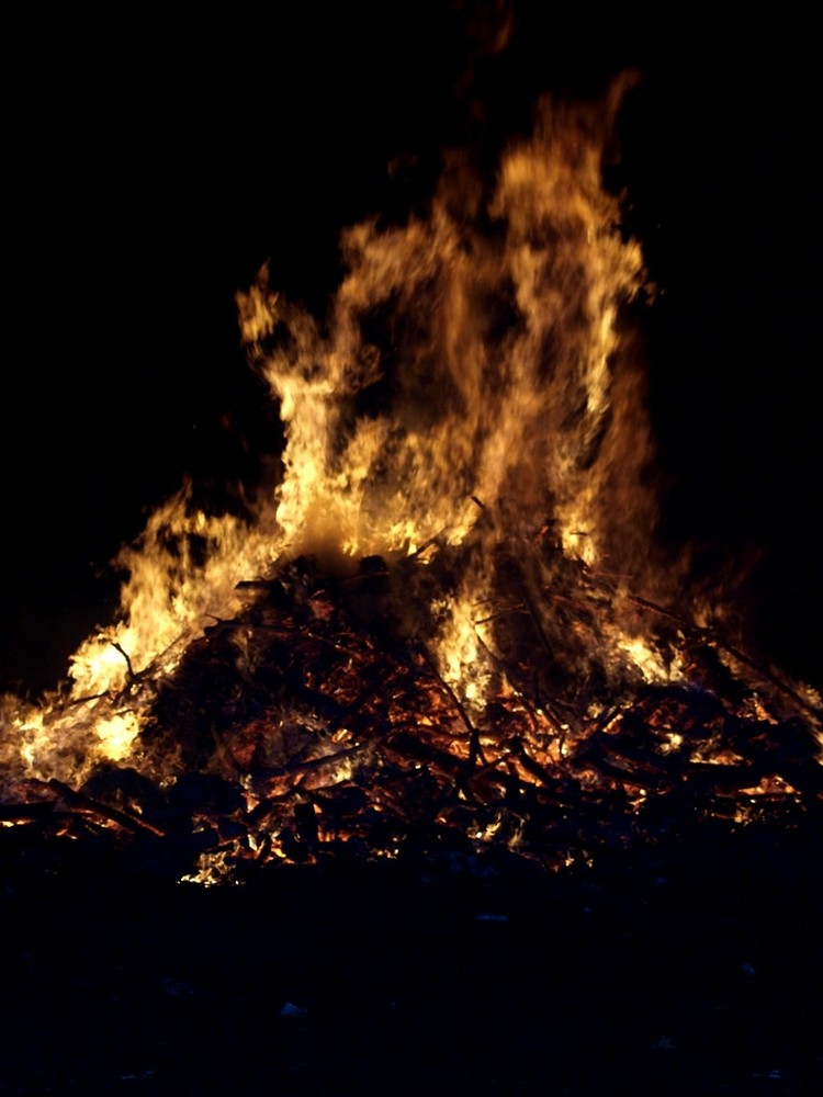 Osterfeuer :)