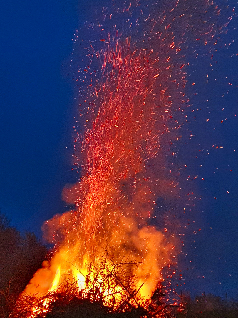 Osterfeuer 3