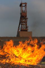 Osterfeuer auf der Zeche Zollverein