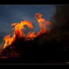 Osterfeuer-Drachenkampf