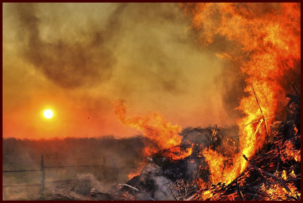 osterfeuer in gatow hdr