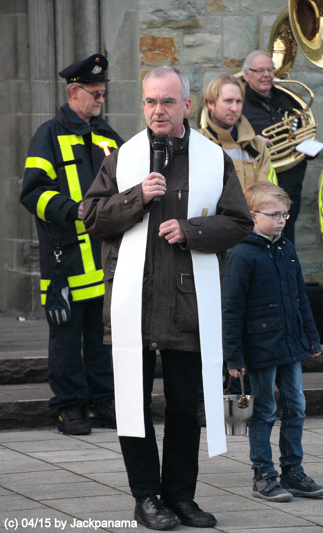 Osterfeuer vor St. Johannes d.T., Kirchhellen