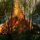 Osterfeuer ... wenn das mal gut geht!