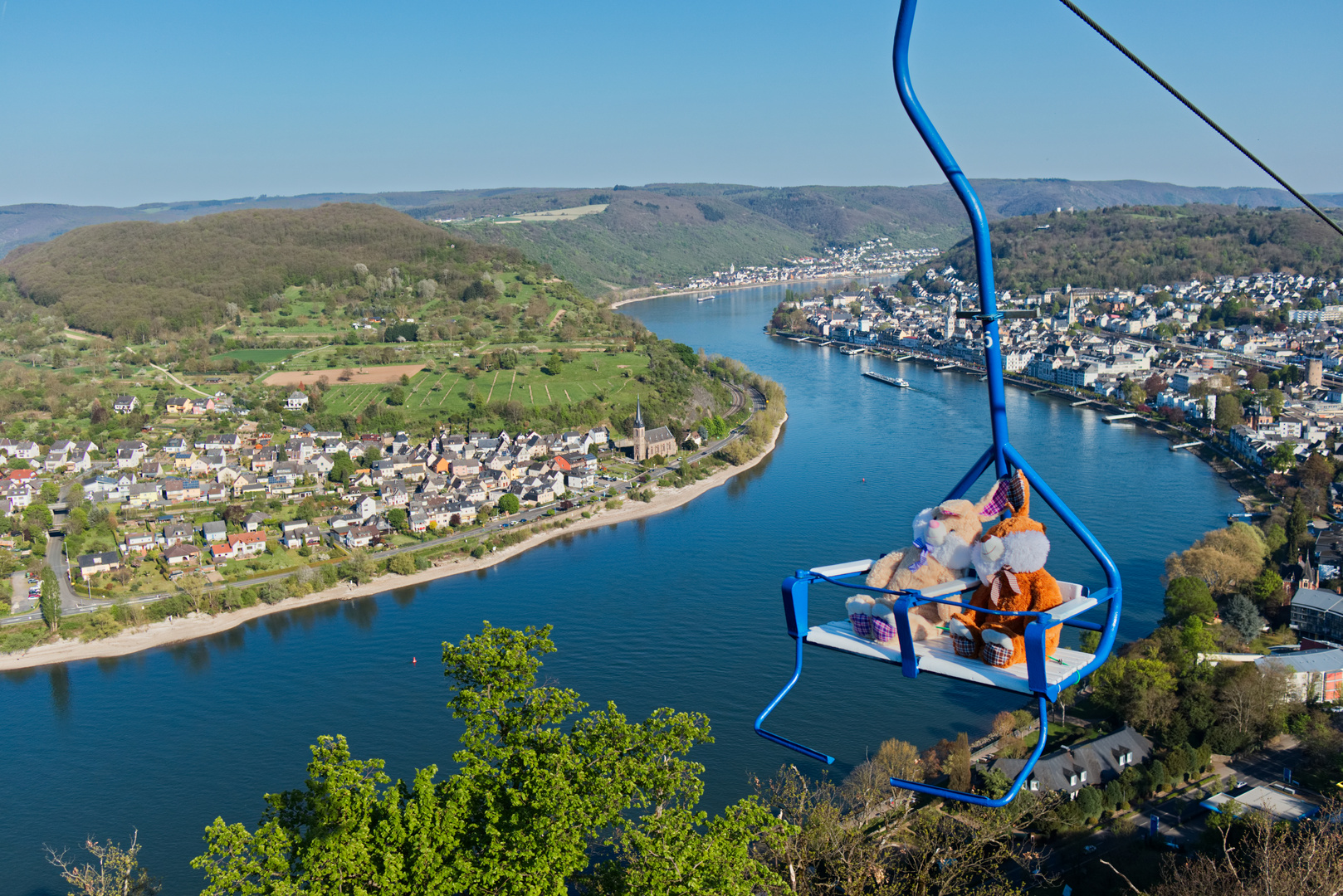 Ostergruß aus der Seilbahn