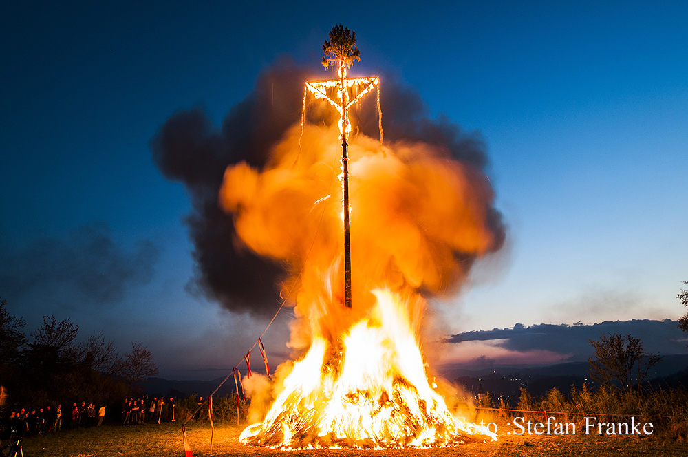 Osterkreuz....