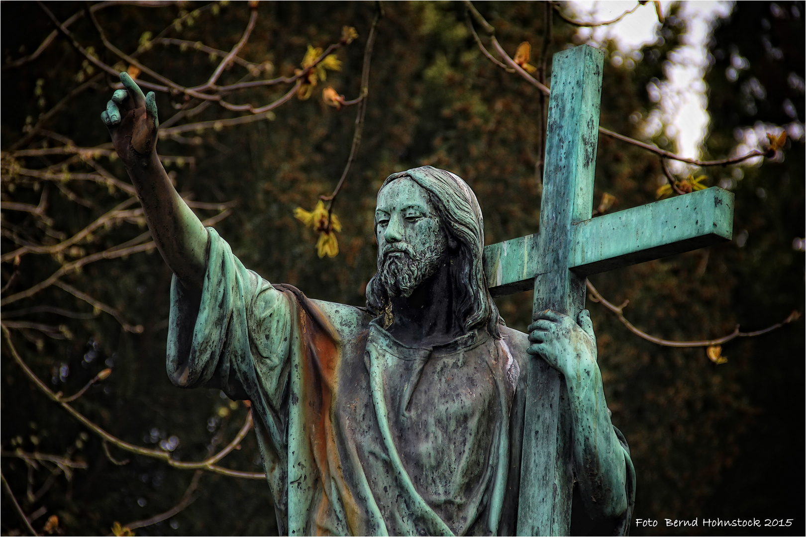 Ostern auf dem Friedhof ....