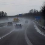 Ostersonntag auf der autobahn nur regen.,,