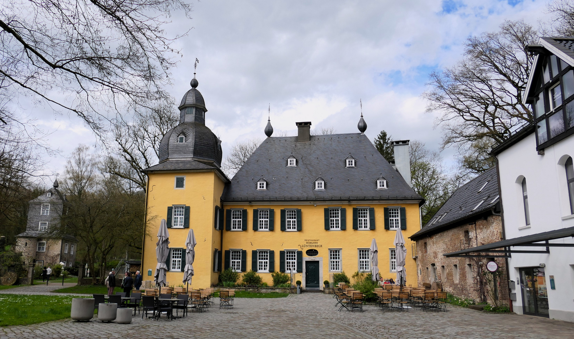 Ostersonntag auf Schloss Lüntenbeck ...