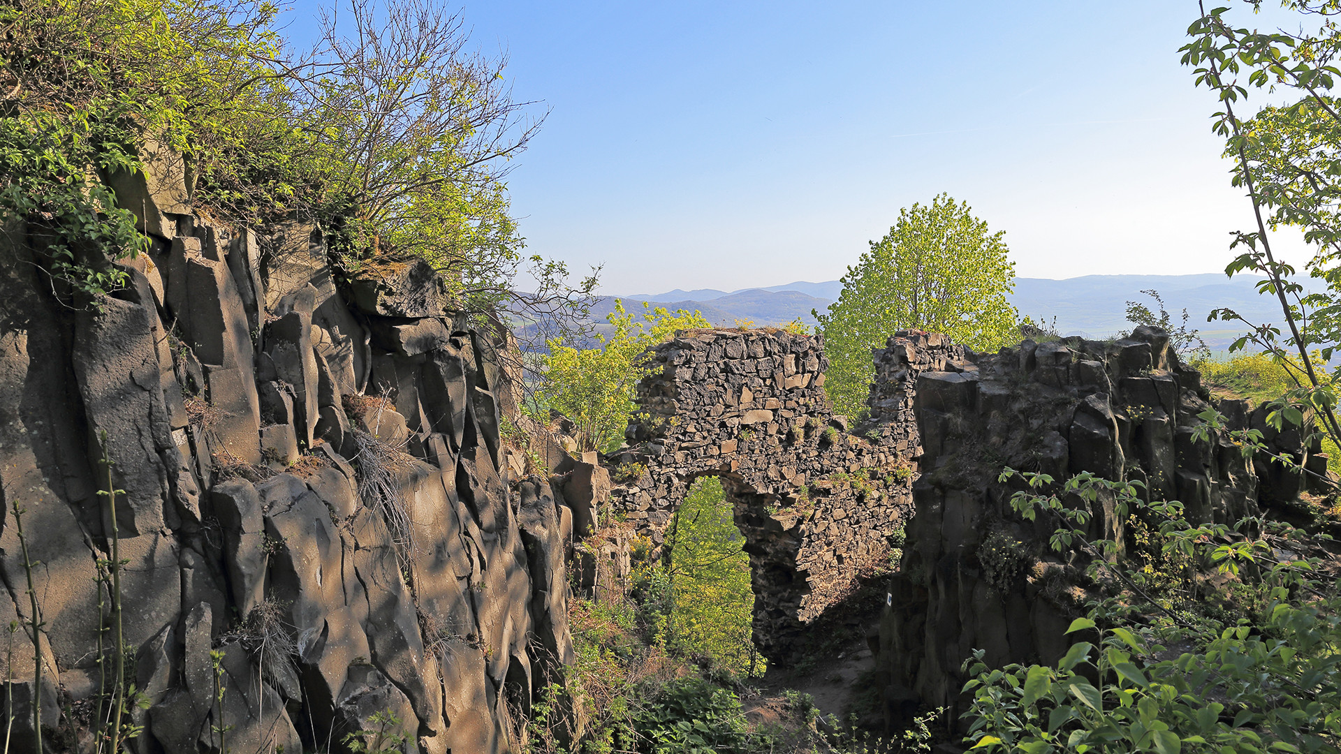 Ostersonntagmorgen auf dem böhmischen Ostrygipfel...