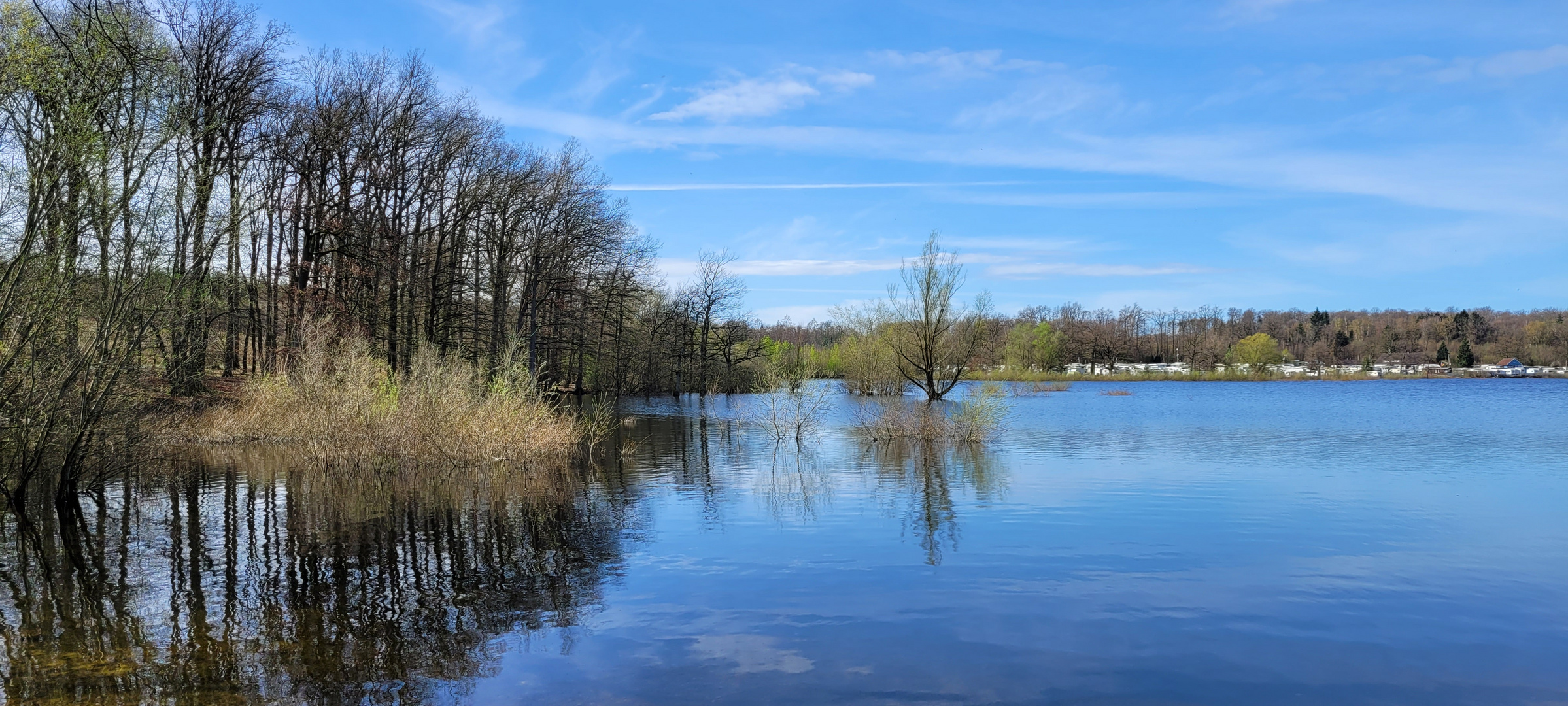 Ostersonntagsvormittagsblau