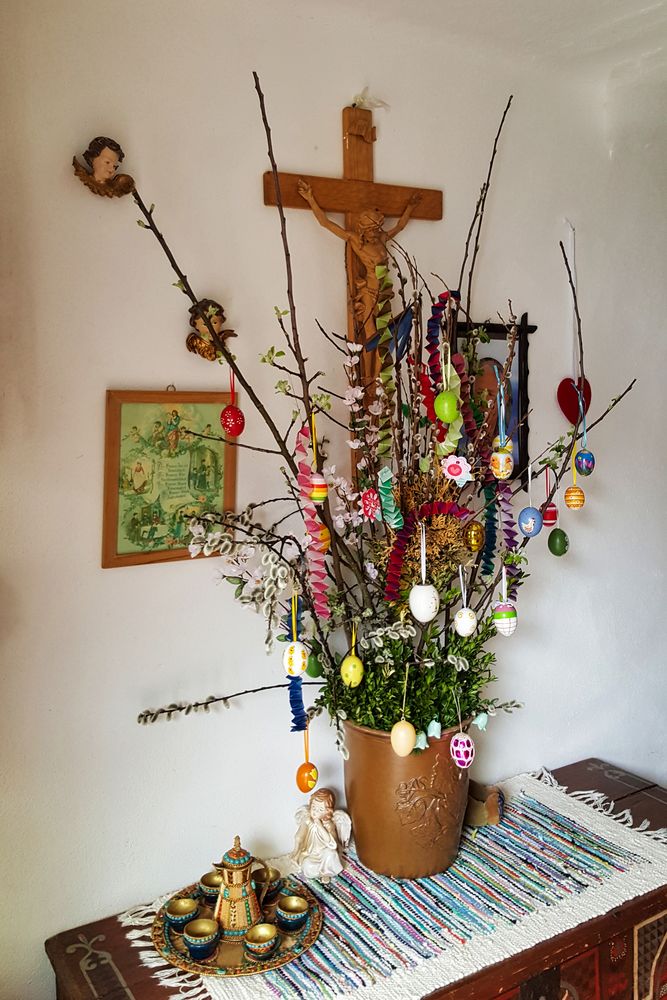 Osterstrauß in Oberbayern Foto & Bild | karten und kalender ...