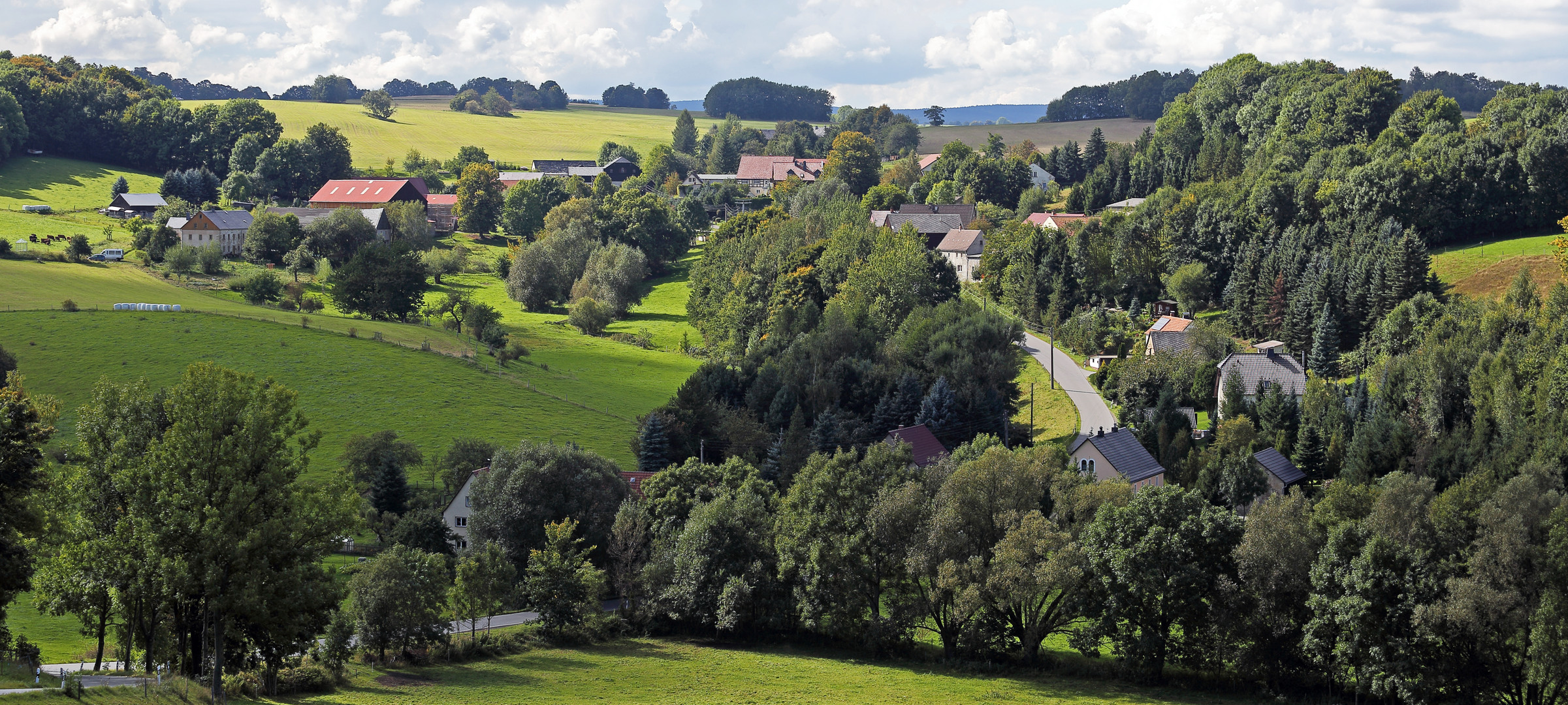 Osterzgebirge mit den feinen hügeligen Strukturen der Landschaft...