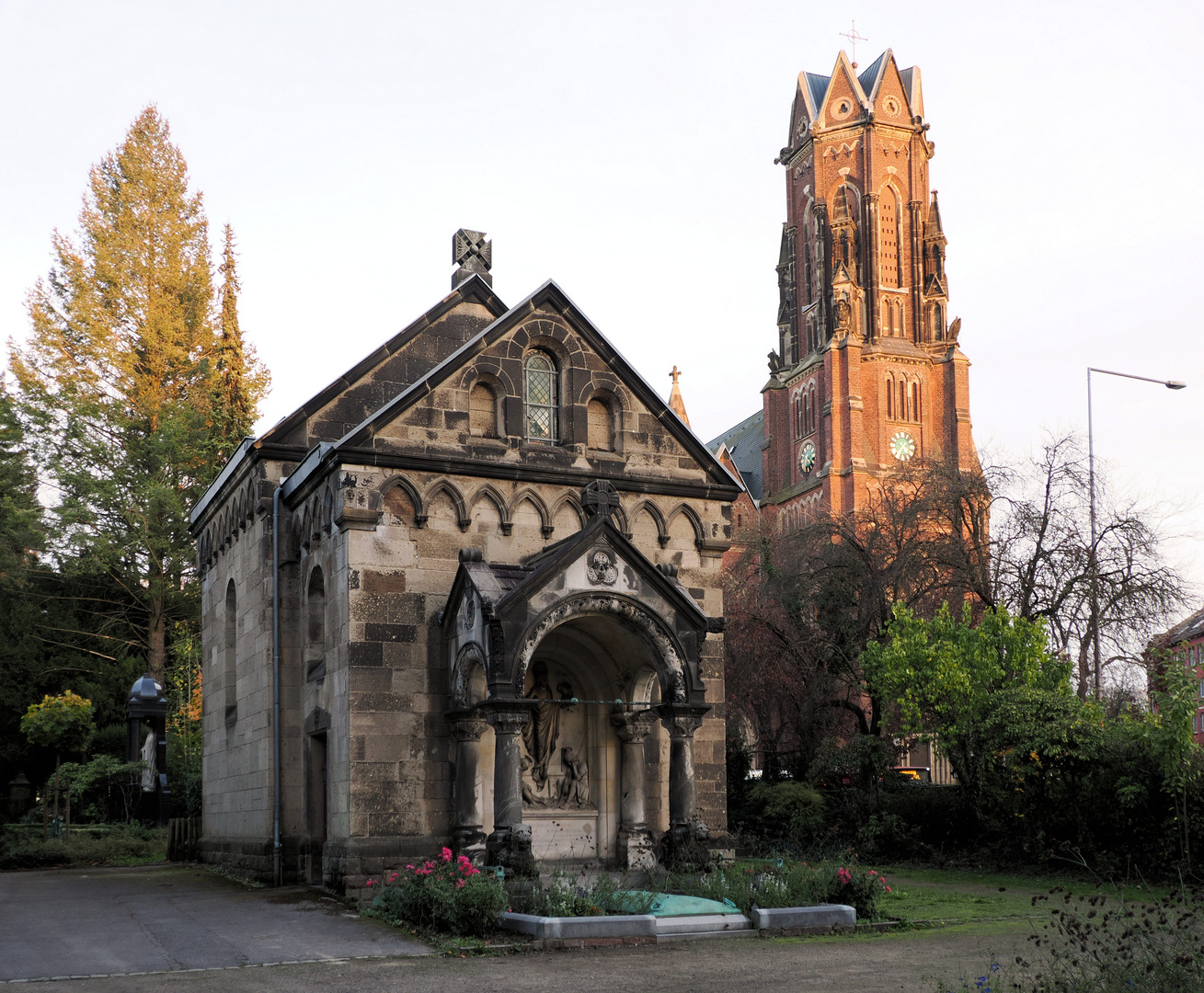 Ostfriedhof Aachen ….