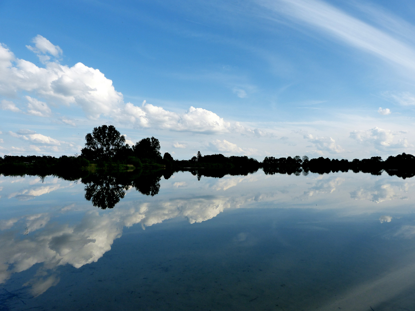 OSTFRIESISCHER BAGGERSEE