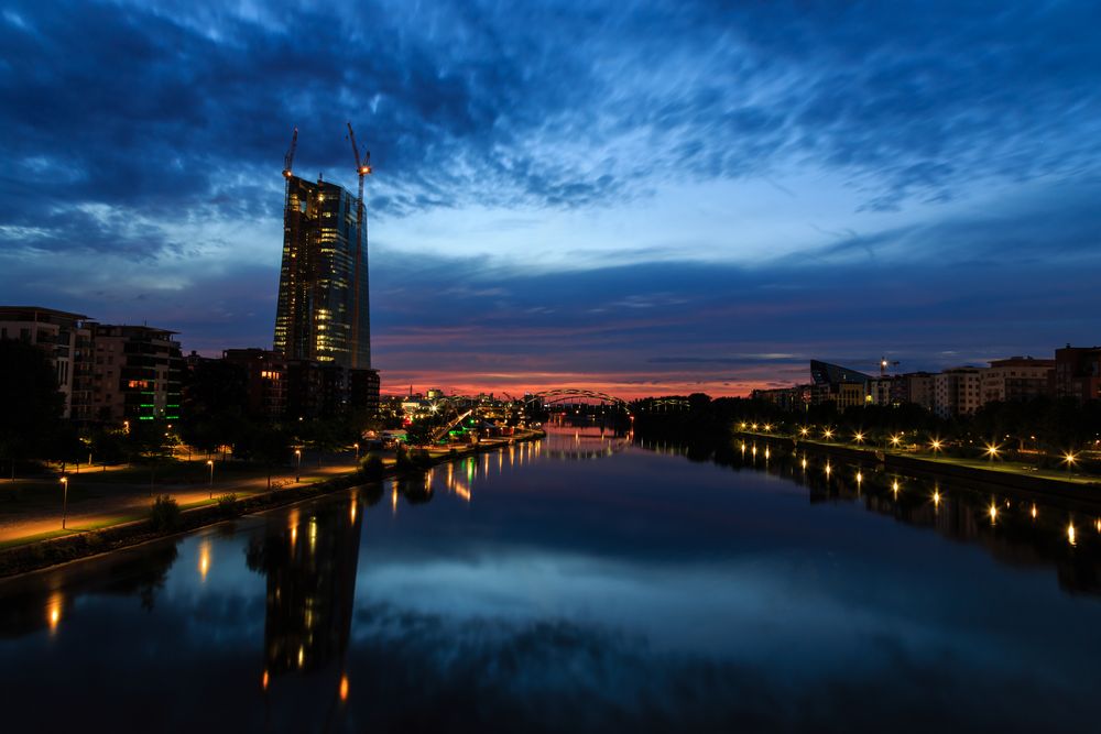 Osthafen bei Sonnenaufgang