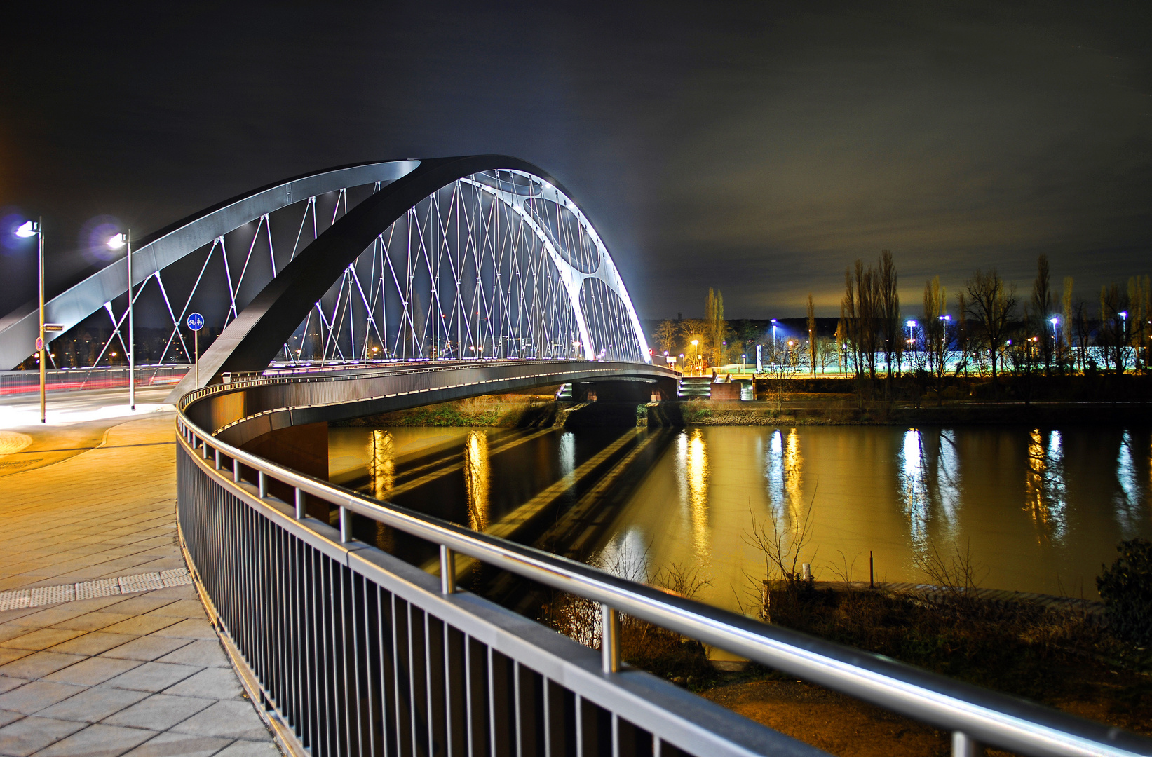 osthafenbrücke