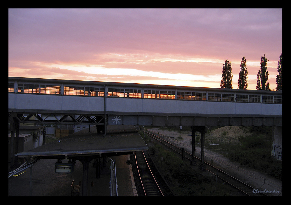 *...Ostkreuz - alte Bahnsteigbrücke - 1...*