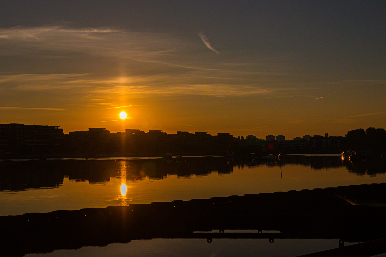 Ostkreuz am frühen Morgen 