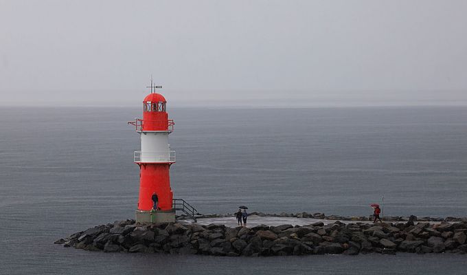 Ostmole mit rotem Molefeuer