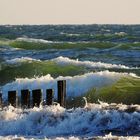 Ostsee-Brandung in Wustrow