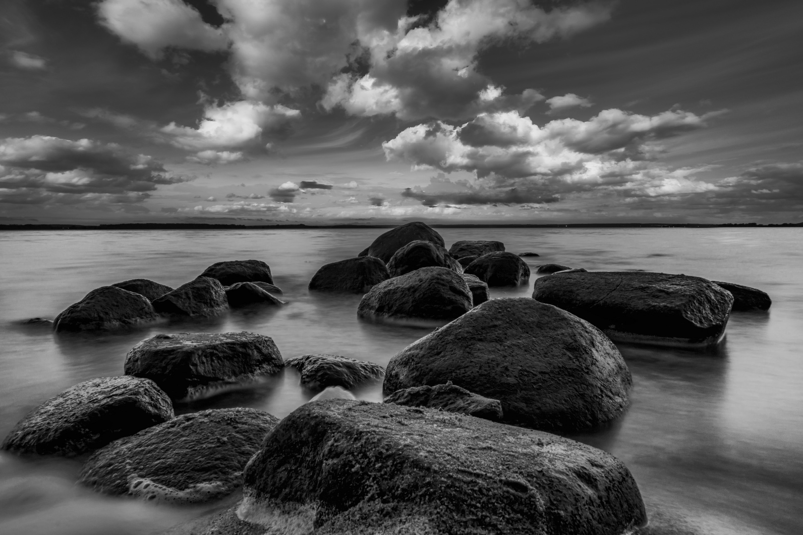 Ostsee in Black and White