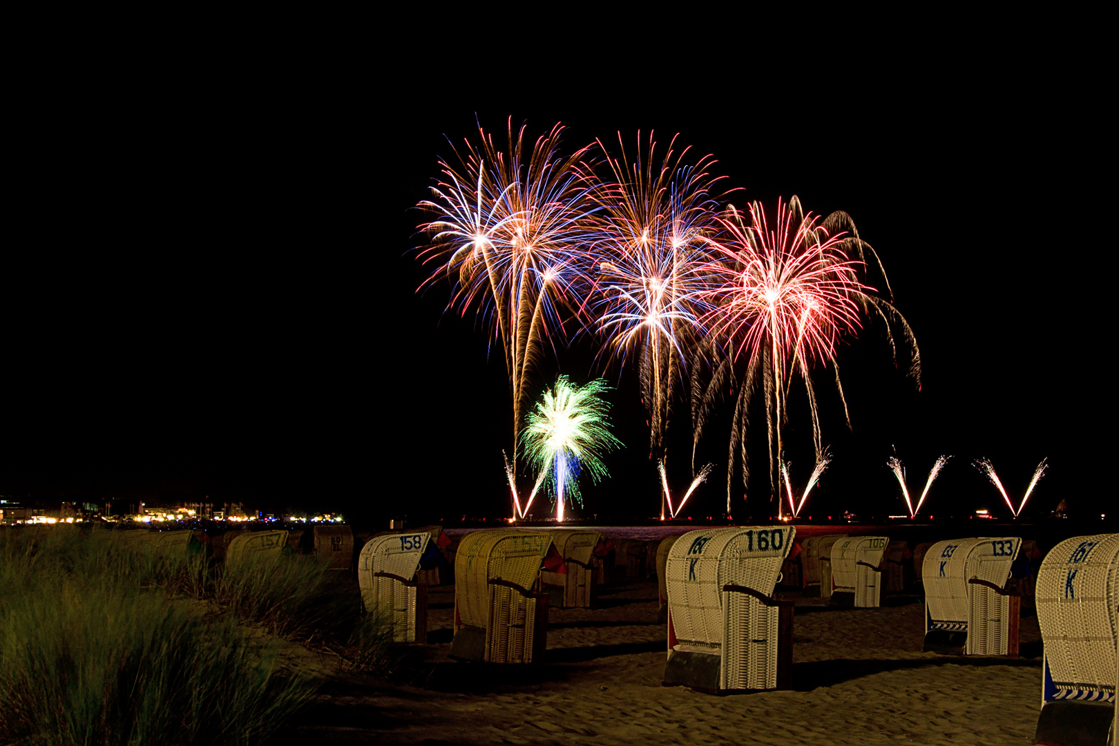Ostsee in Flammen Foto & Bild kunstfotografie & kultur, feuerwerk