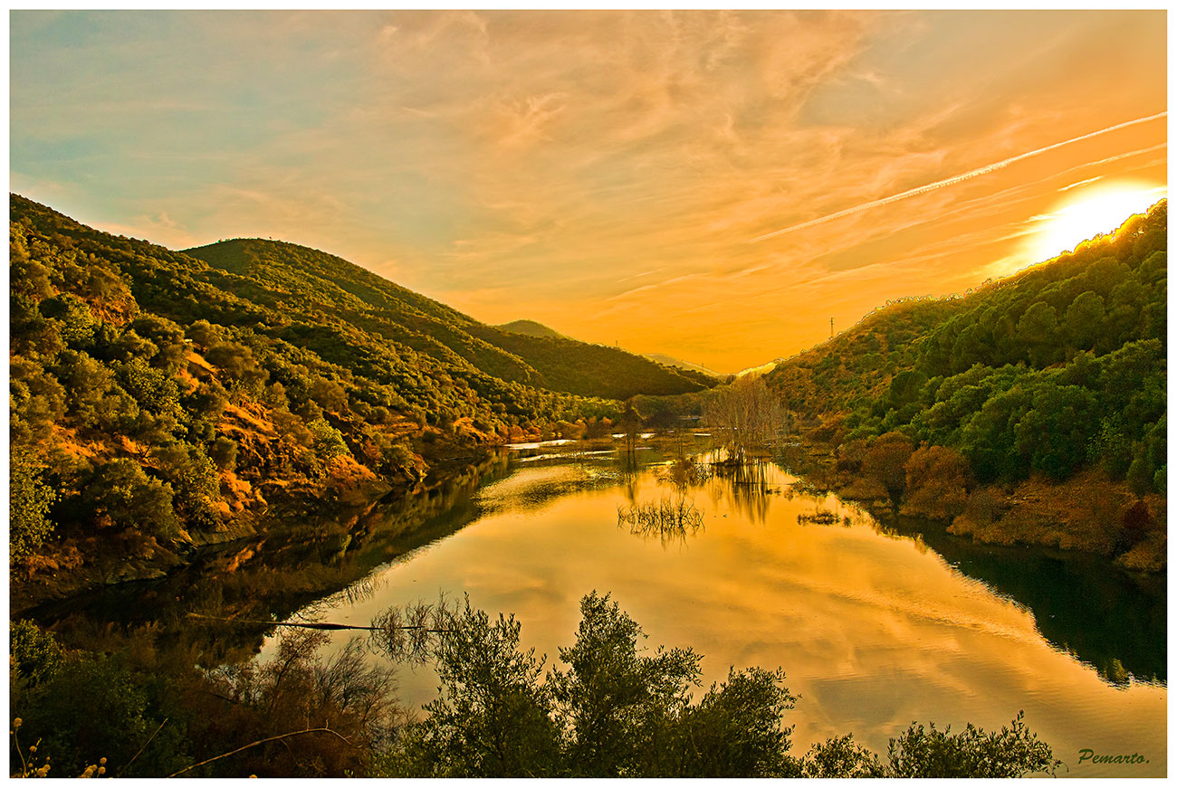 Otra versión del Ocaso en el Río Guadiato, de Córdoba.