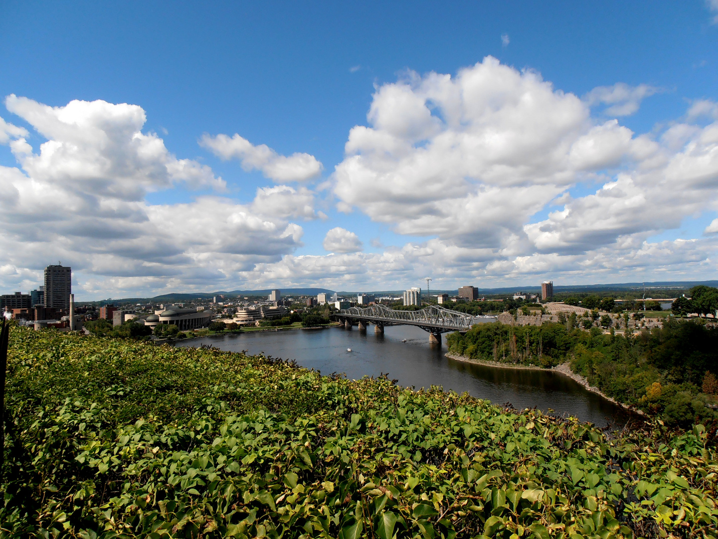 Ottawa- Alexandra bridge