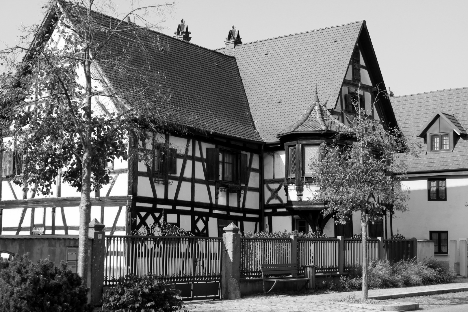 Ottmarsheim, rue Charles de Gaullé