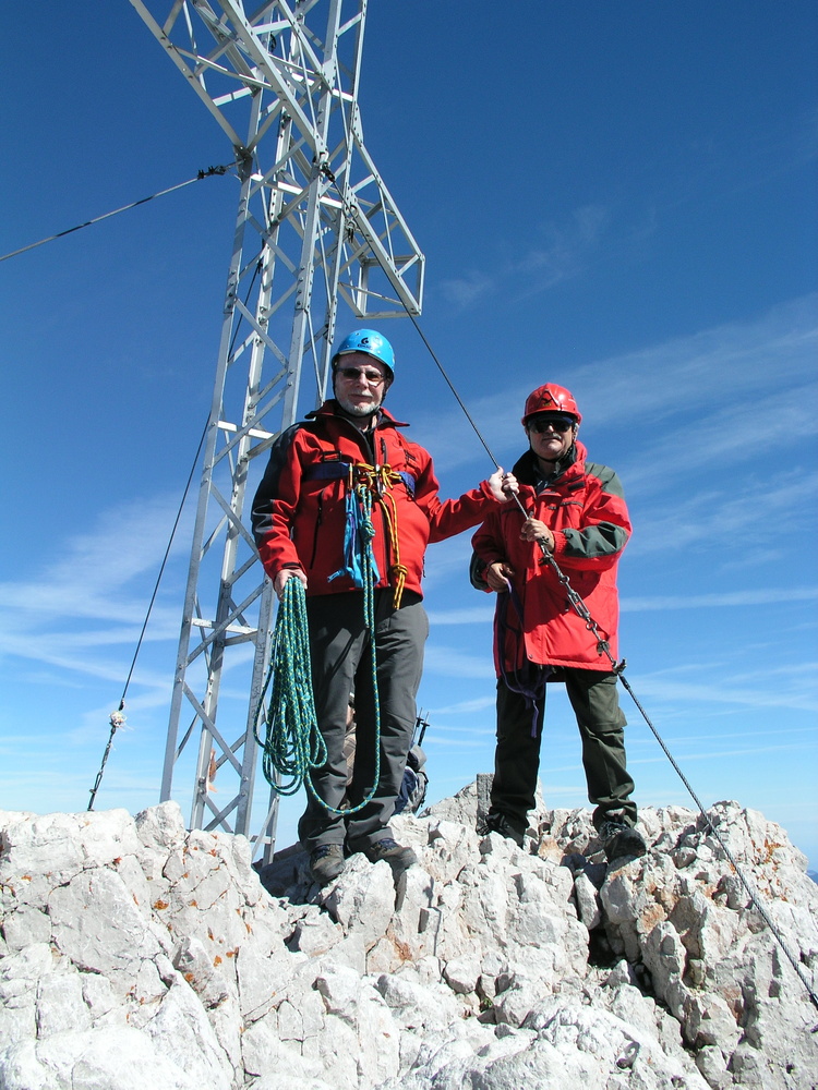 Otto und Edi am Dachsteingipfel 2996m