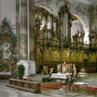 Ottobeuren - das Chorgestühl mit Heilig-Geist-Orgel