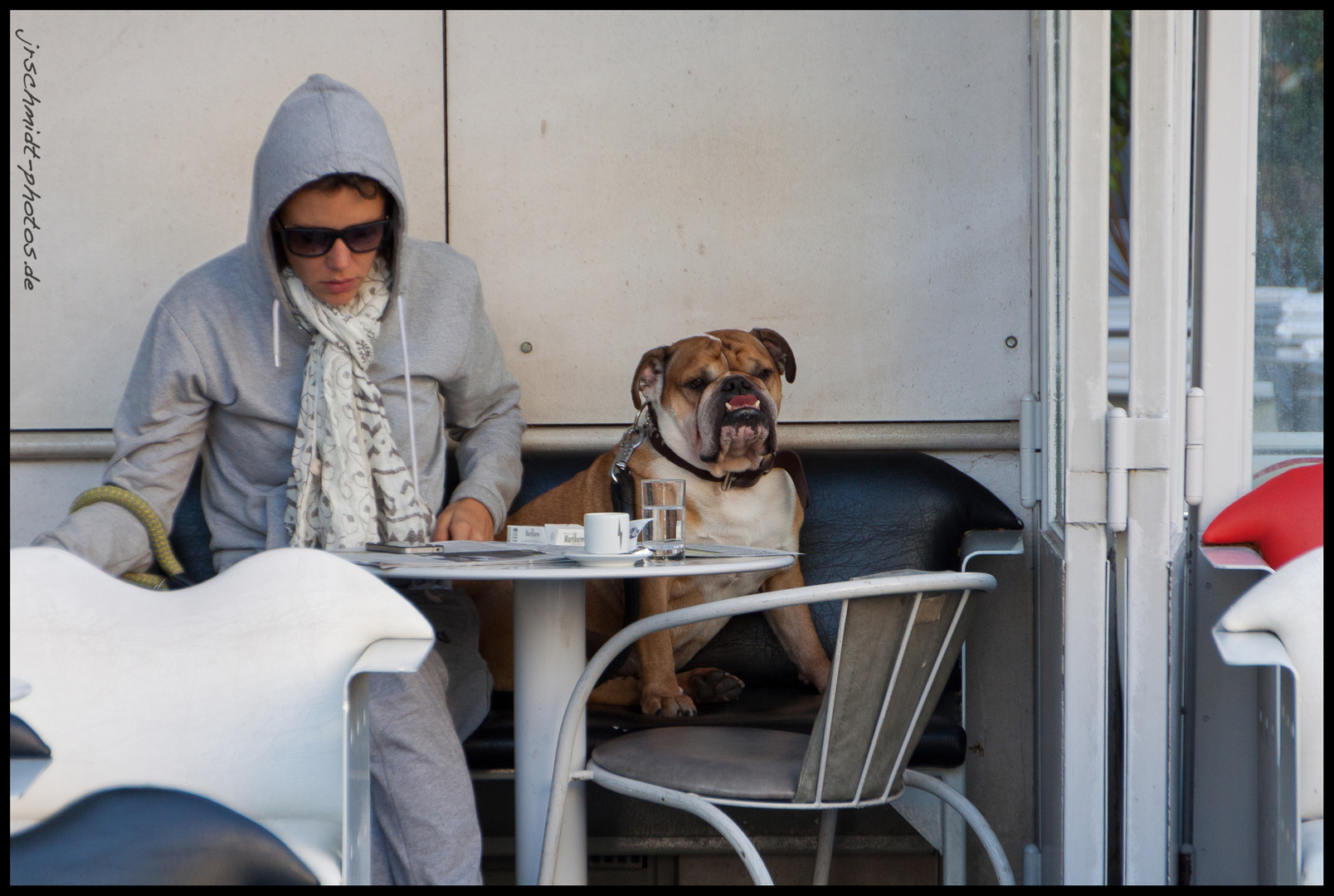 oú est mon café....