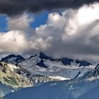 Ou Les Nuages Touchent La Neige