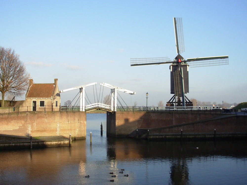 "Oud Heusdens" Hafeneinfahrt