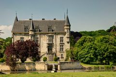 Oud-Valkenburg - Castle Schaloen - 02