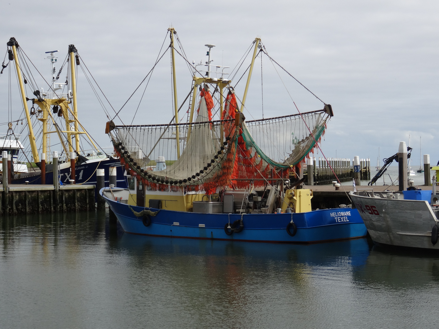 "oude schild"harbor Texel