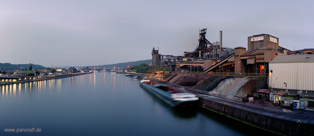 Ougrée by night (Pano)