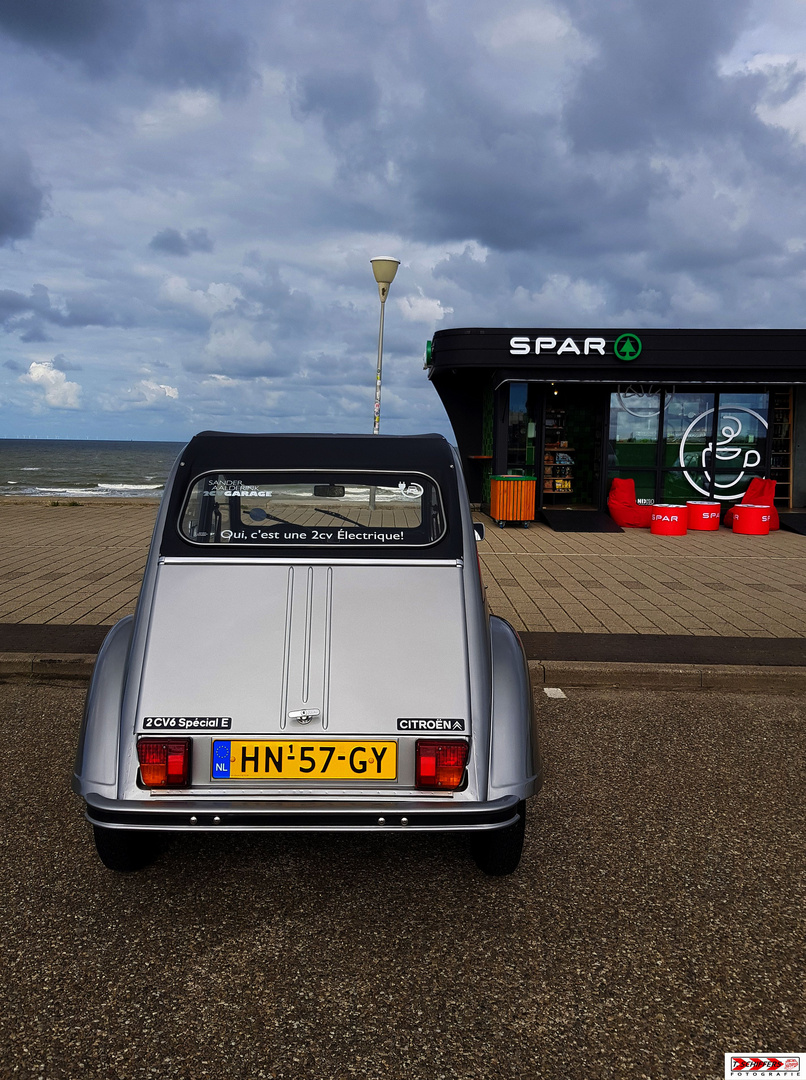 Oui, c'est une 2 CV électrique !