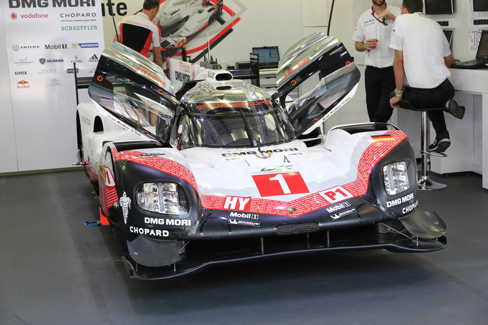 ouin the Pit, Porsche LMP 1 919 Hybrid last check