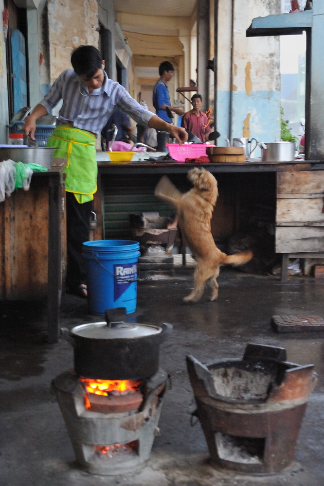 Outdoor kitchen