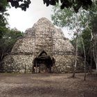 Ovaltempel (Wachturm) - Ruinenstätte Cobá