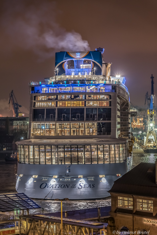 OVATION of the Seas bei B&V