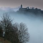 Owen Burg Teck im Morgennebel