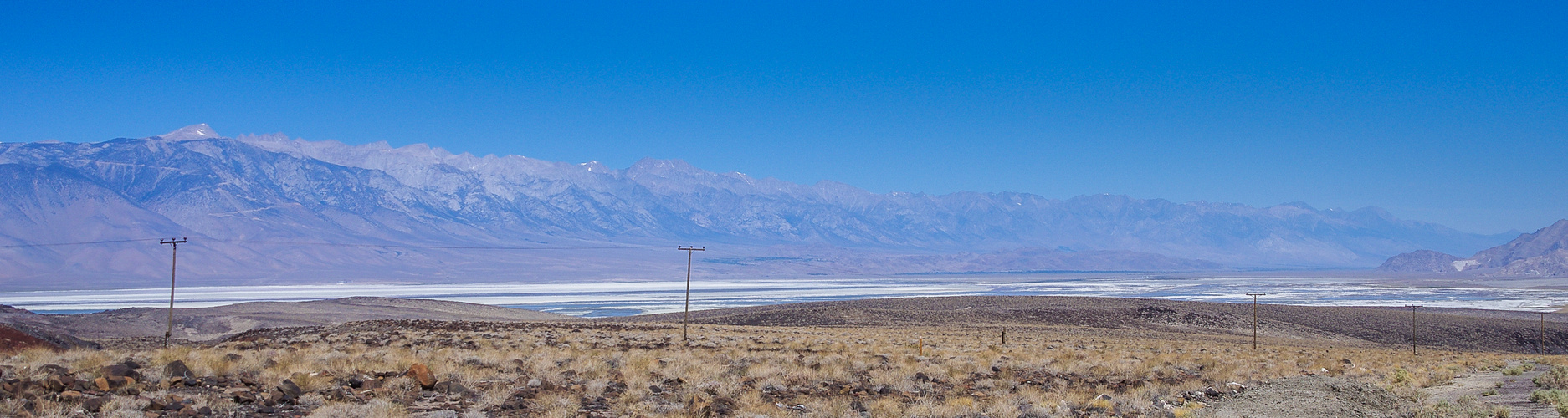 Owens-Lake mit der Sierra Nevada