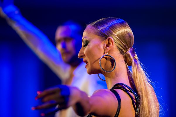 Oxana Lebedew & Pavel Zvychaynyy bei der Rumba