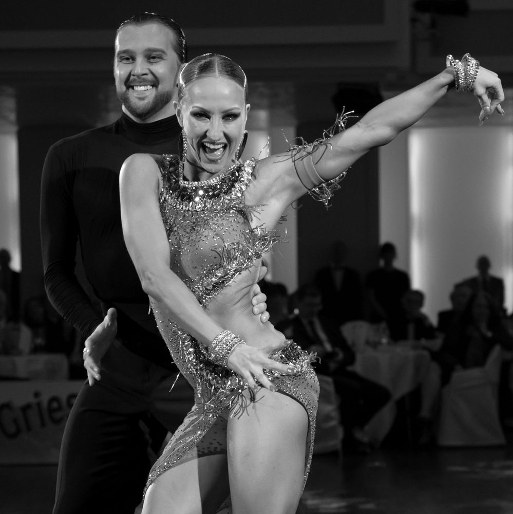 Oxana Lebedew und Pavel Zvychaynyy bei der Samba